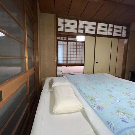 Namba Central Traditional Japanese House Осака Екстериор снимка